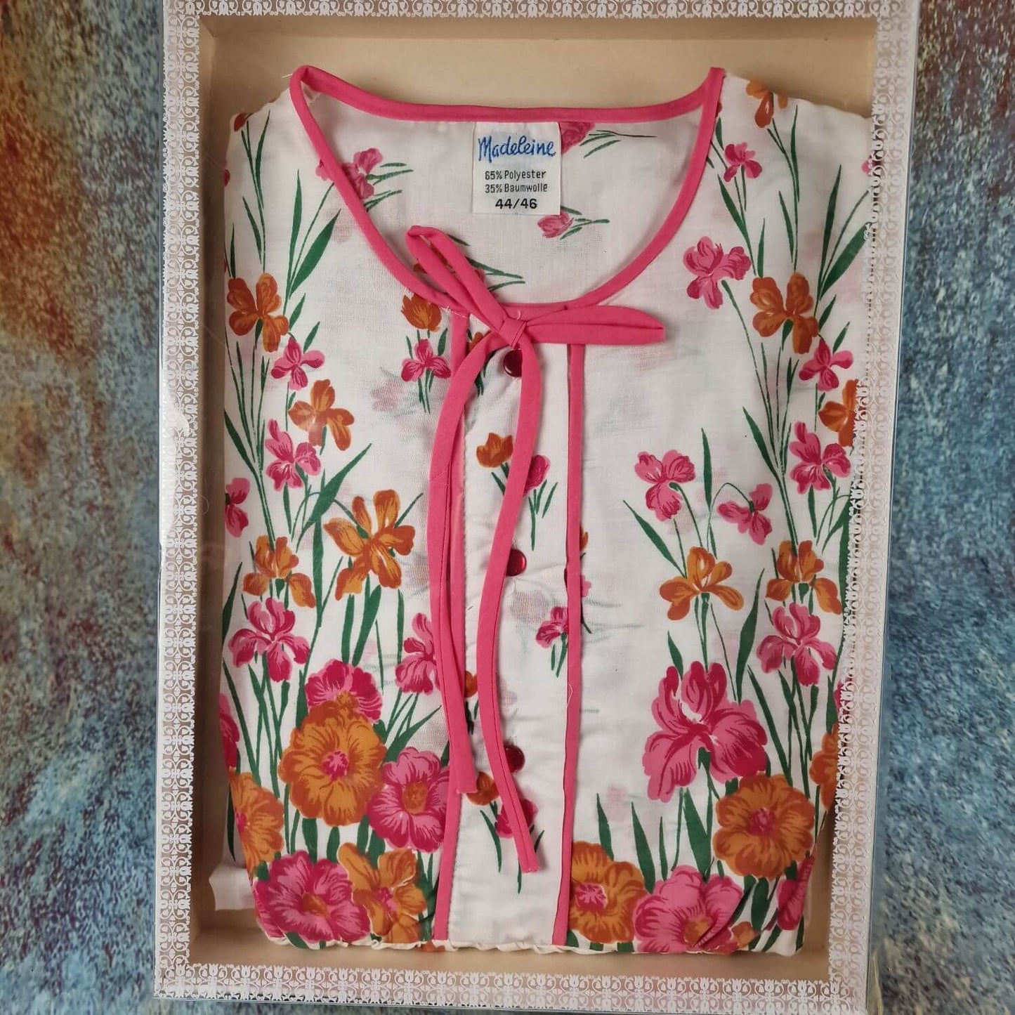 Vintage 70er langes Kurzarm Nachthemd - Madeleine - in Karton