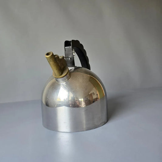 Alessi Wasserkessel 9091 mit melodischer Messingpfeife - Design Richard Sapper