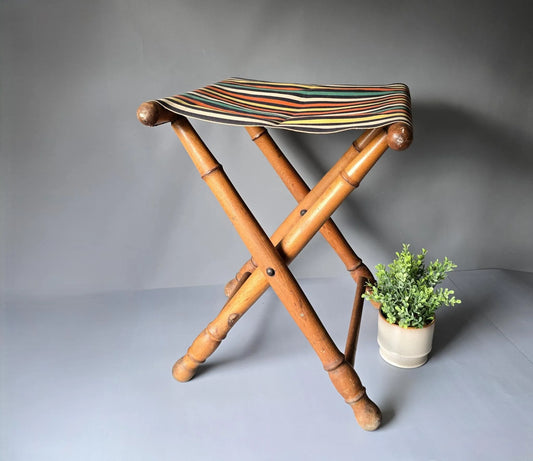 Antiker Camping Hocker - Art Deco Scherenhocker