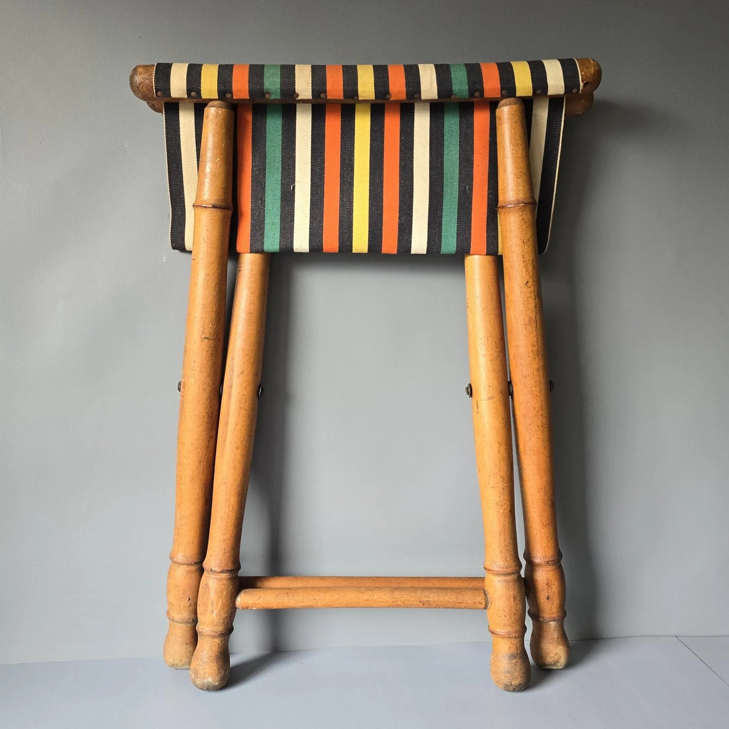 Antiker Camping Hocker - Art Deco Scherenhocker