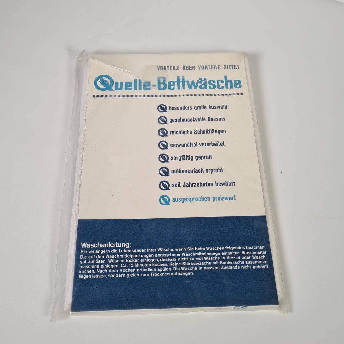 Zwei Kissenbezüge -Weiß mit Blumenmuster - Quelle Bettwäsche - 50er Jahre ovp
