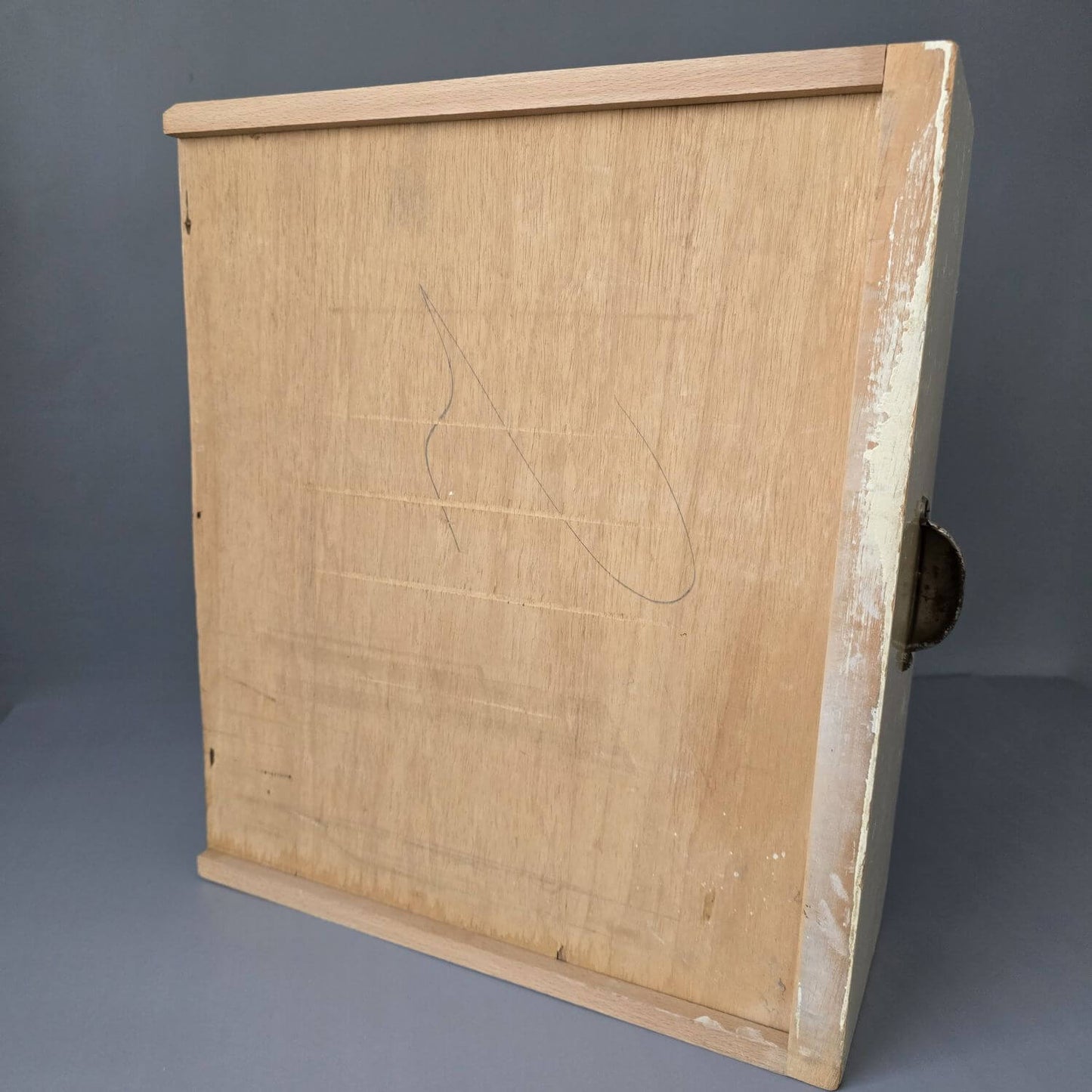 Alte Schublade mit Muschelgriff, Shabby 1940er
