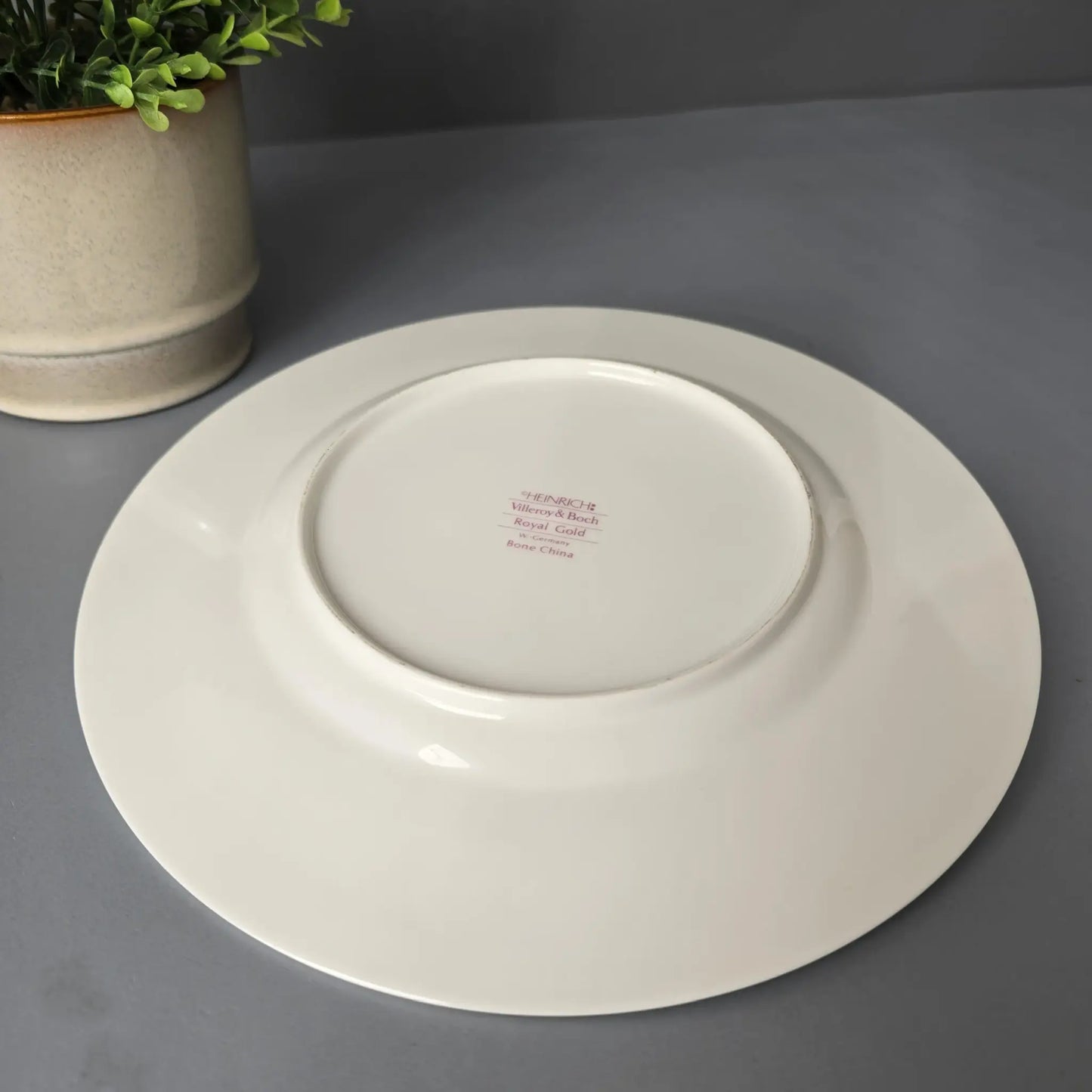 6 Kuchenteller - tiefe Teller - Heinrich - Villeroy & Boch - Bone China Royal Gold