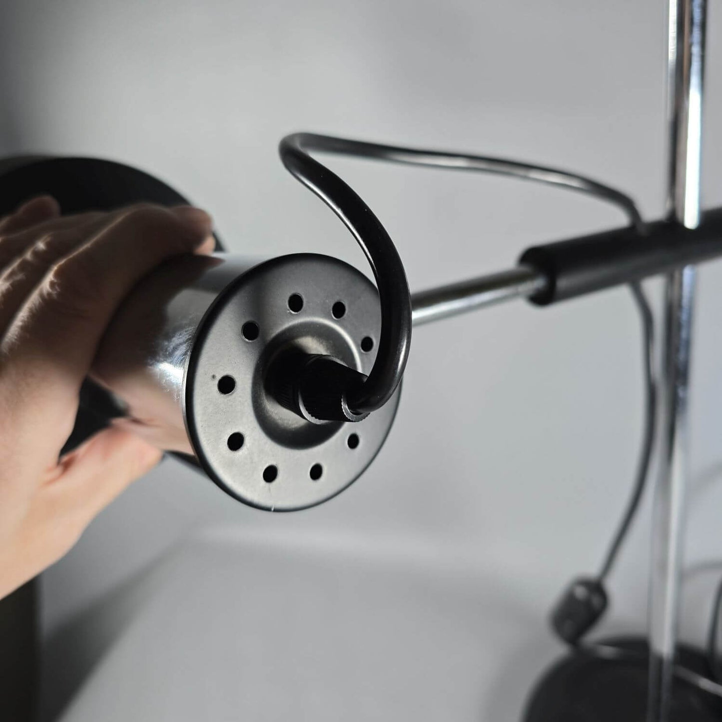 Große 70s Tischlampe - Schreibtischlampe Chrom Schwarz