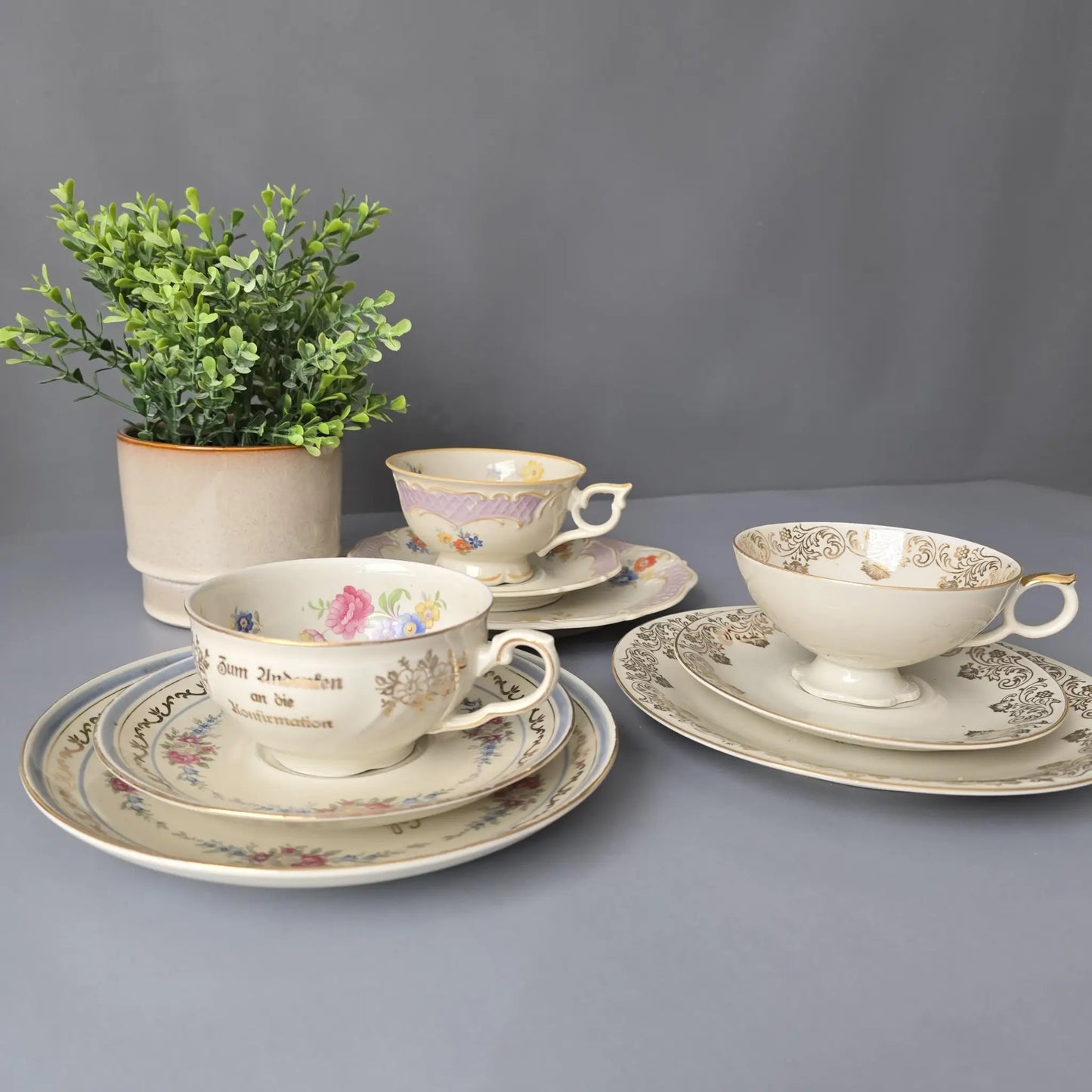 3 Sets Sammeltassen davon 1 Zur Konfirmation