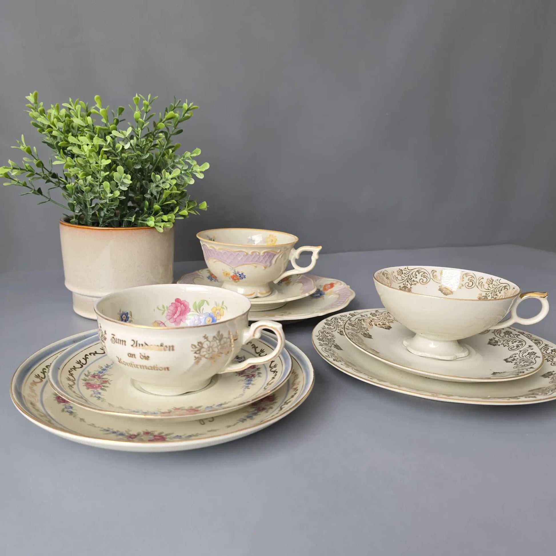 3 Sets Sammeltassen davon 1 Zur Konfirmation