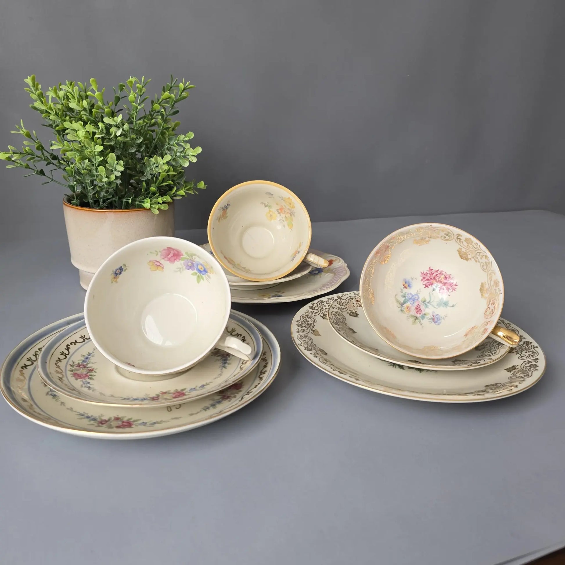 3 Sets Sammeltassen davon 1 Zur Konfirmation
