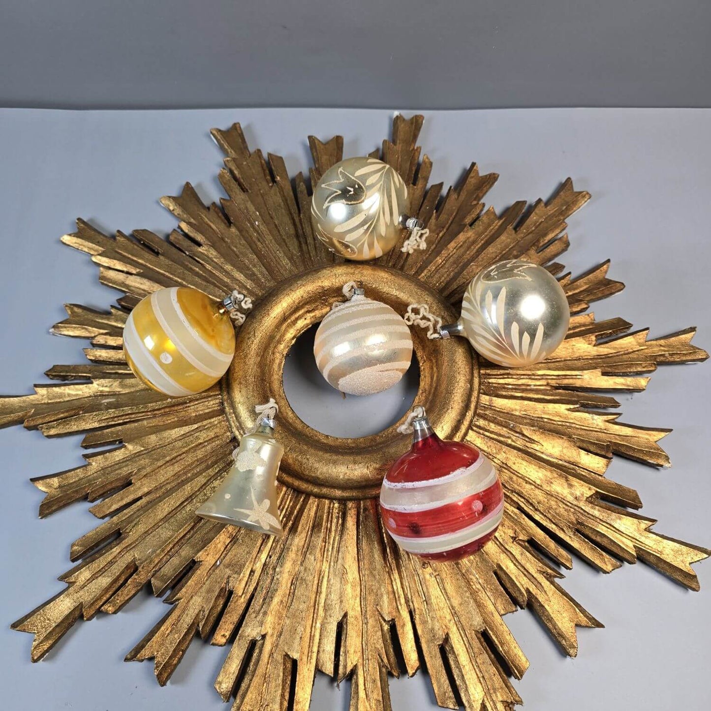 Vintage Christbaumkugeln & Glocke 50er Jahre Set