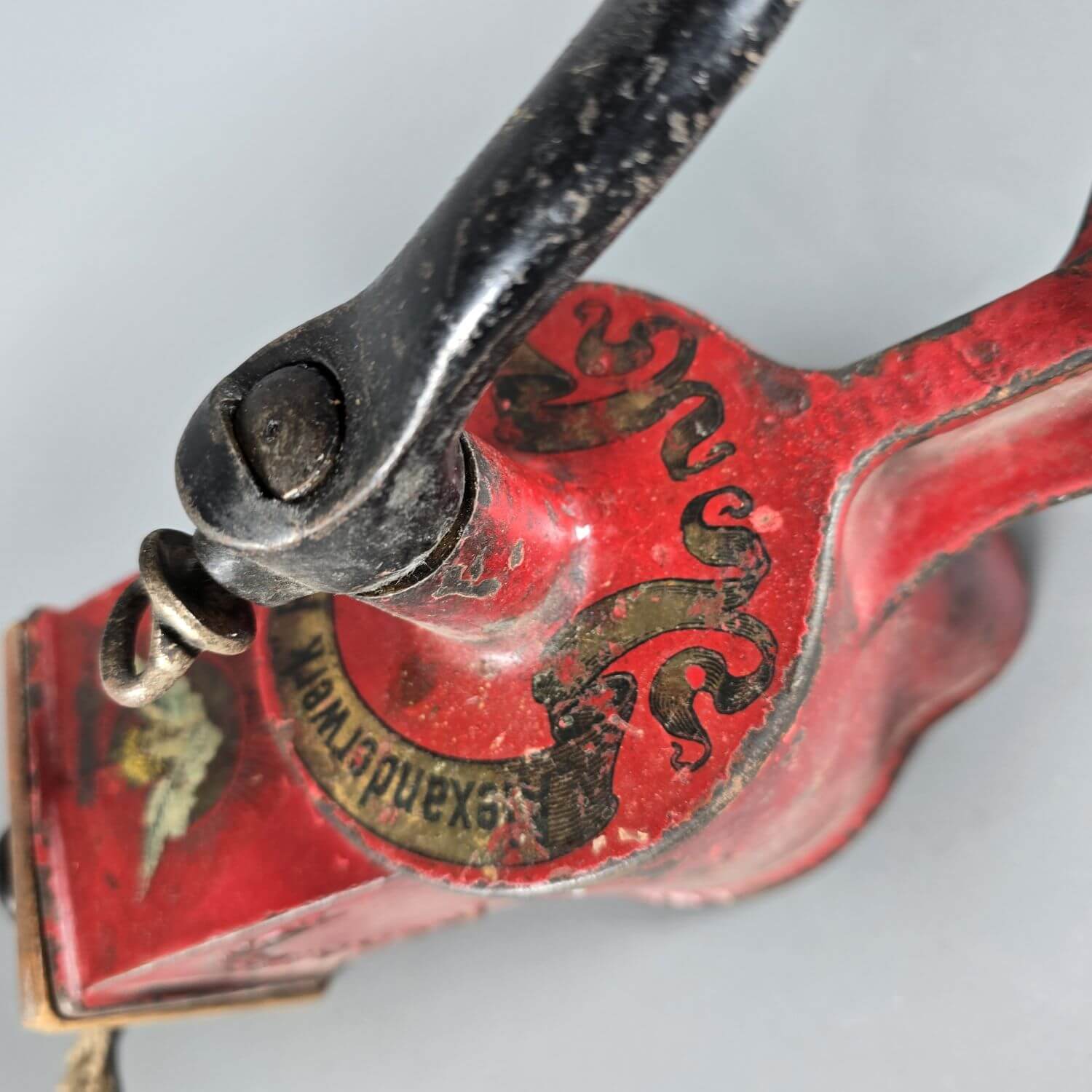 Antike Alexanderwerk Reibemaschine - Schwere Qualität
