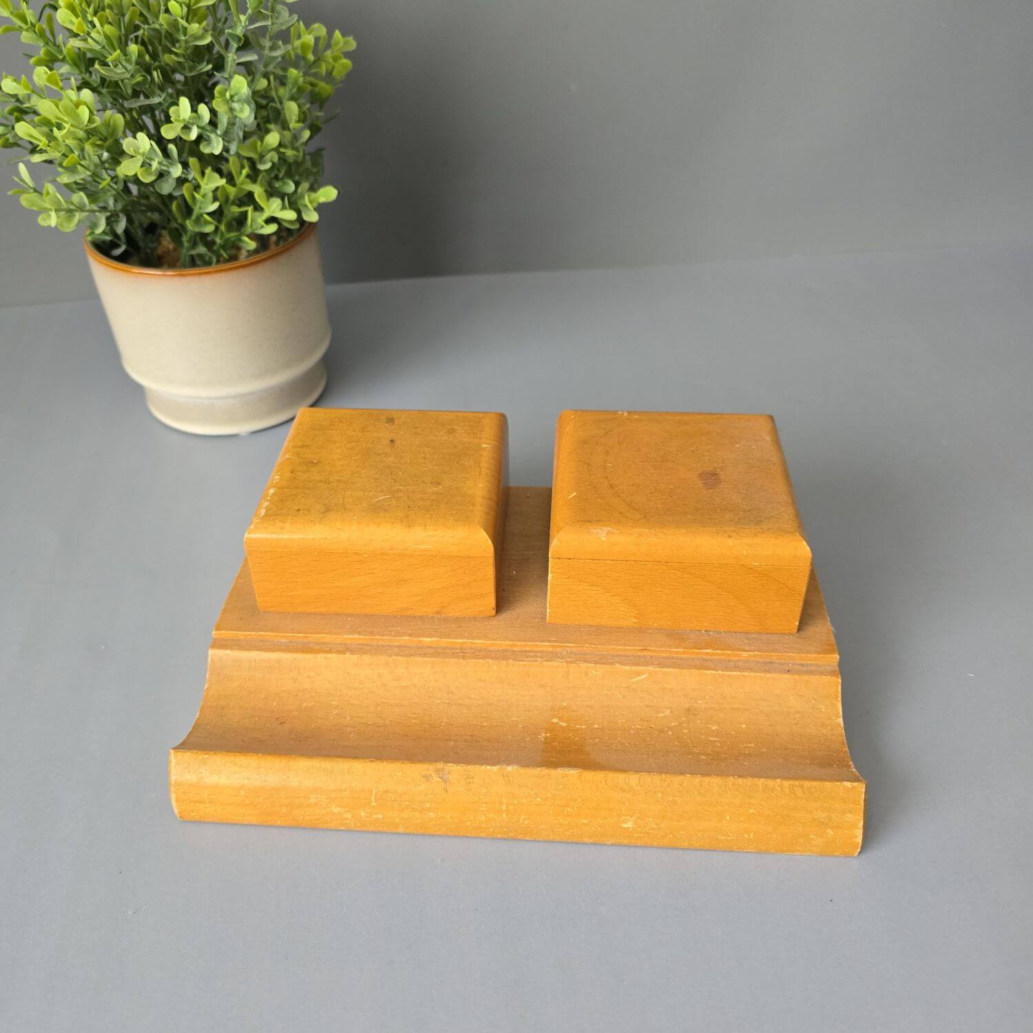 Vintage Schreibtisch Garnitur - Tintenfass - Helles Holz und Glas