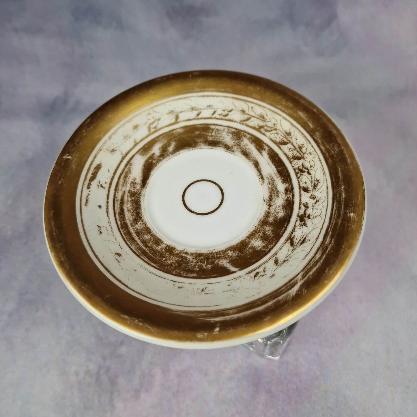 Biedermeier Tasse mit Golddekor
