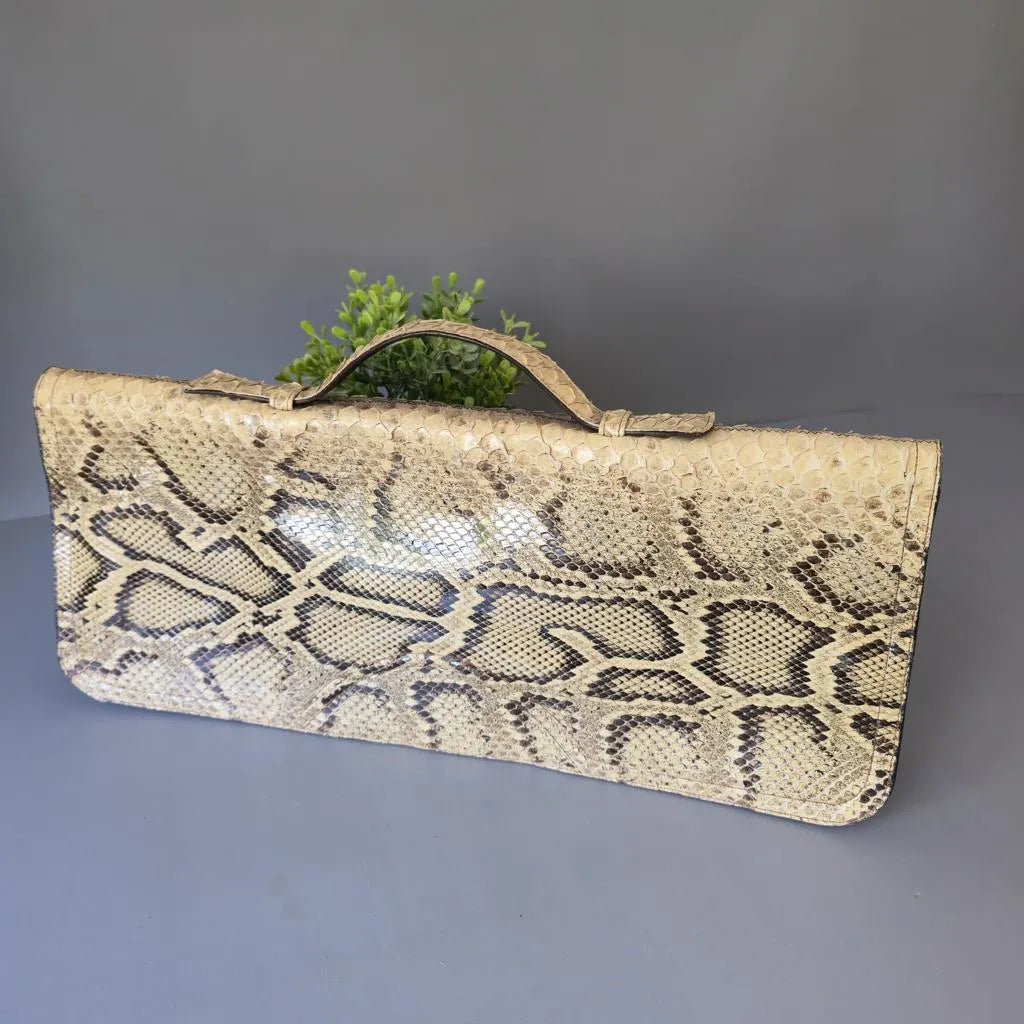 Große Echtleder Vintage Clutch in Python-Schlangenleder-Optik