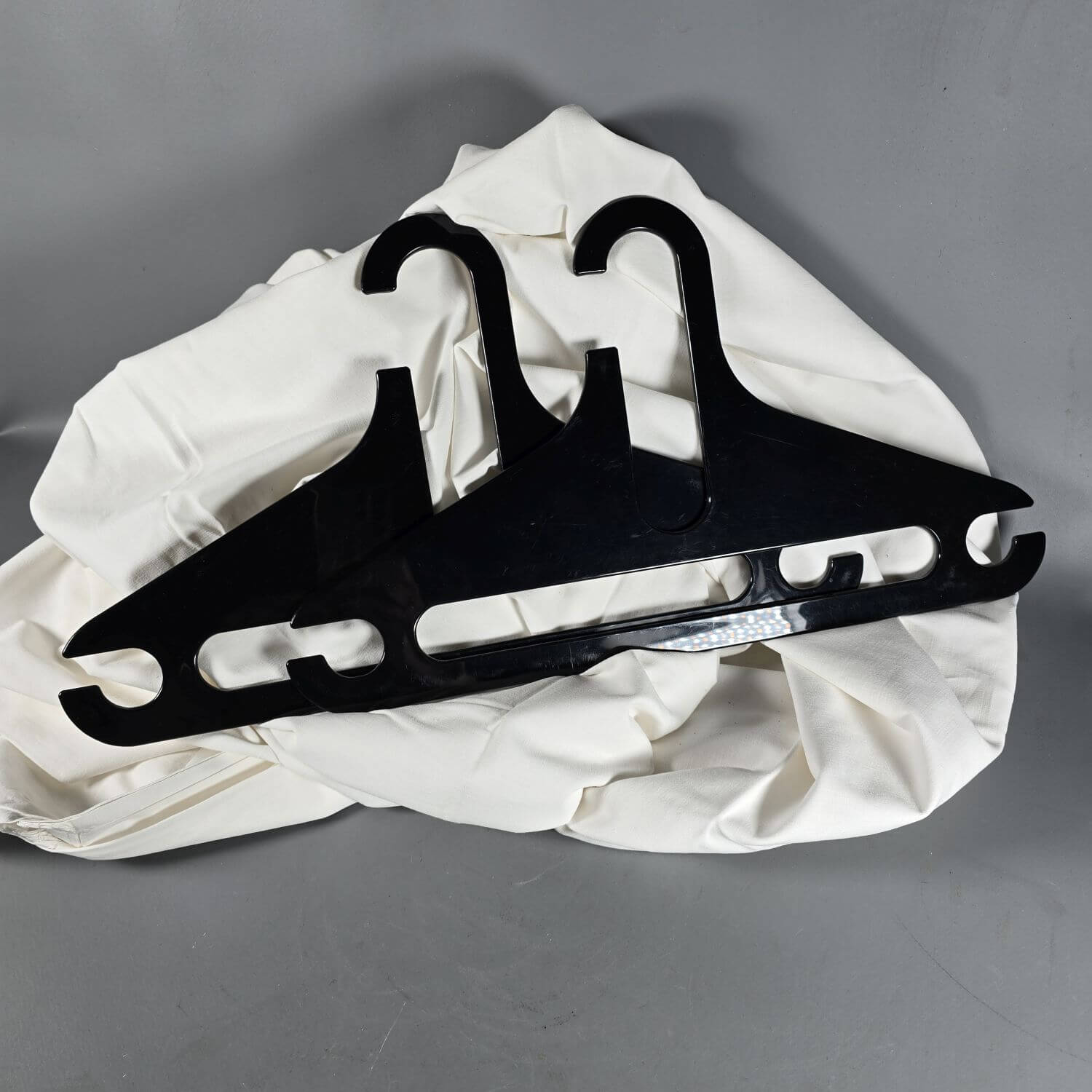 Paar Danilo Silverstein Kleiderbuegel - Design 70er Jahre