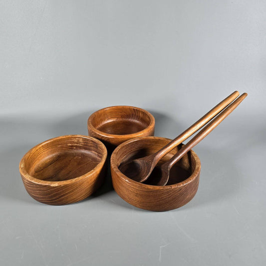 Drei Mid-Century Holzschalen