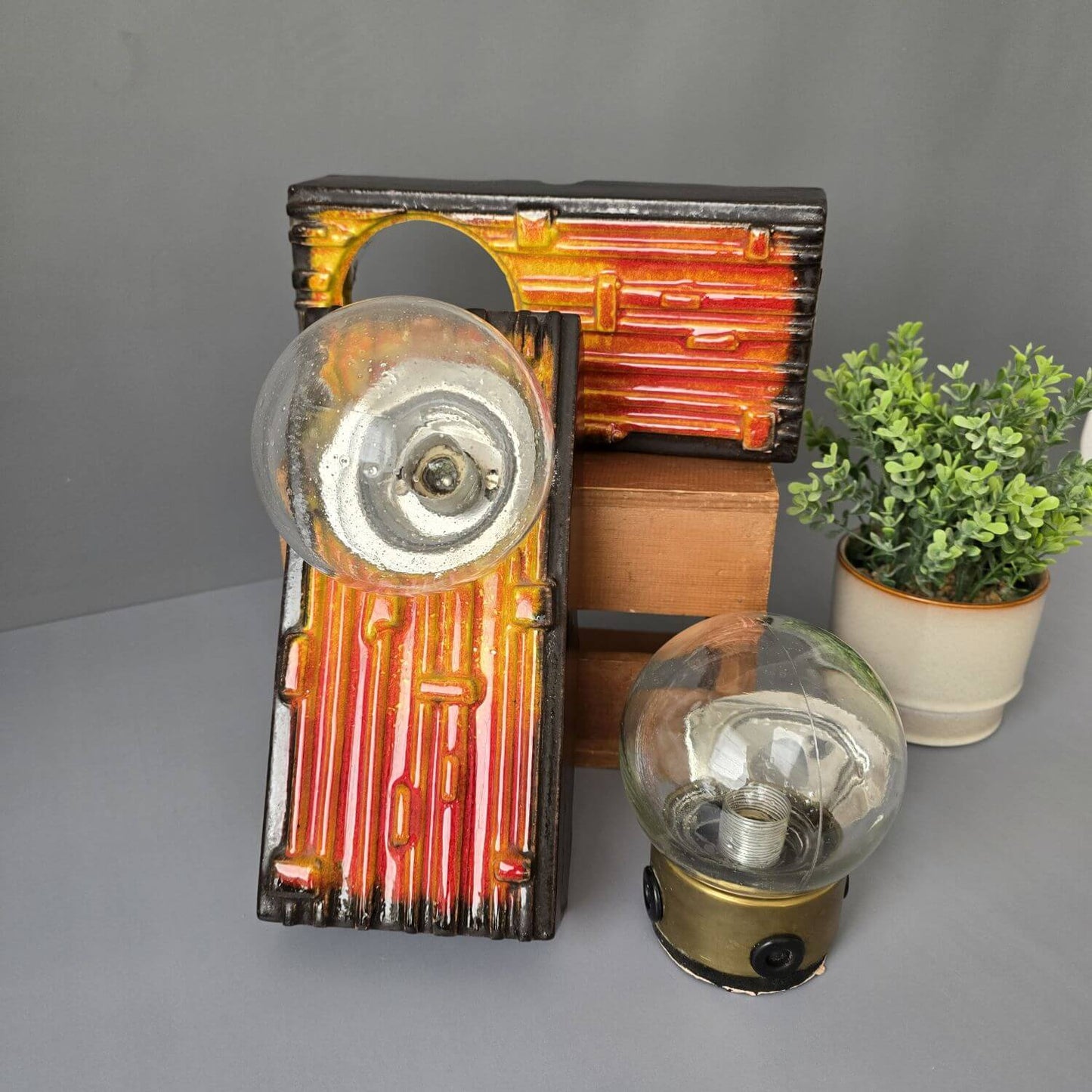Paar Fat Lava Keramik Wandlampen, space Age