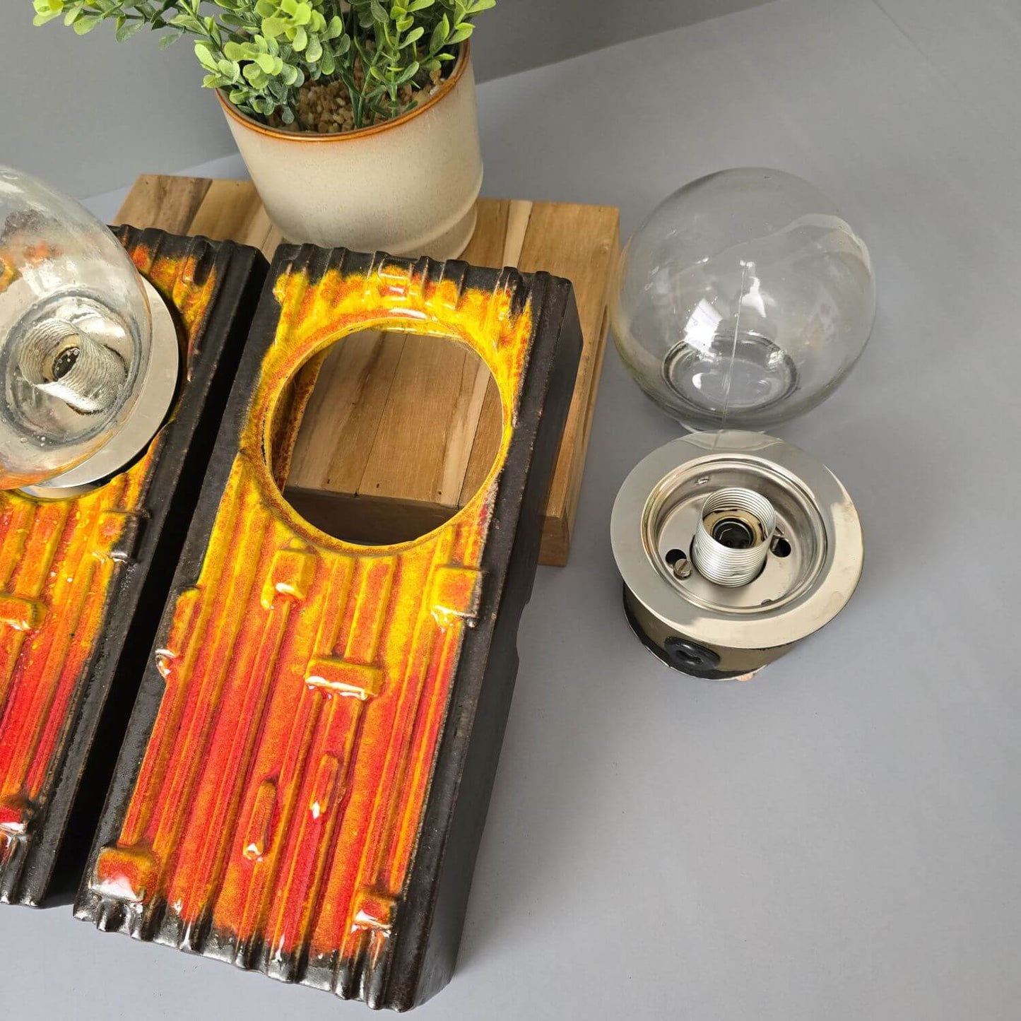 Paar Fat Lava Keramik Wandlampen, space Age