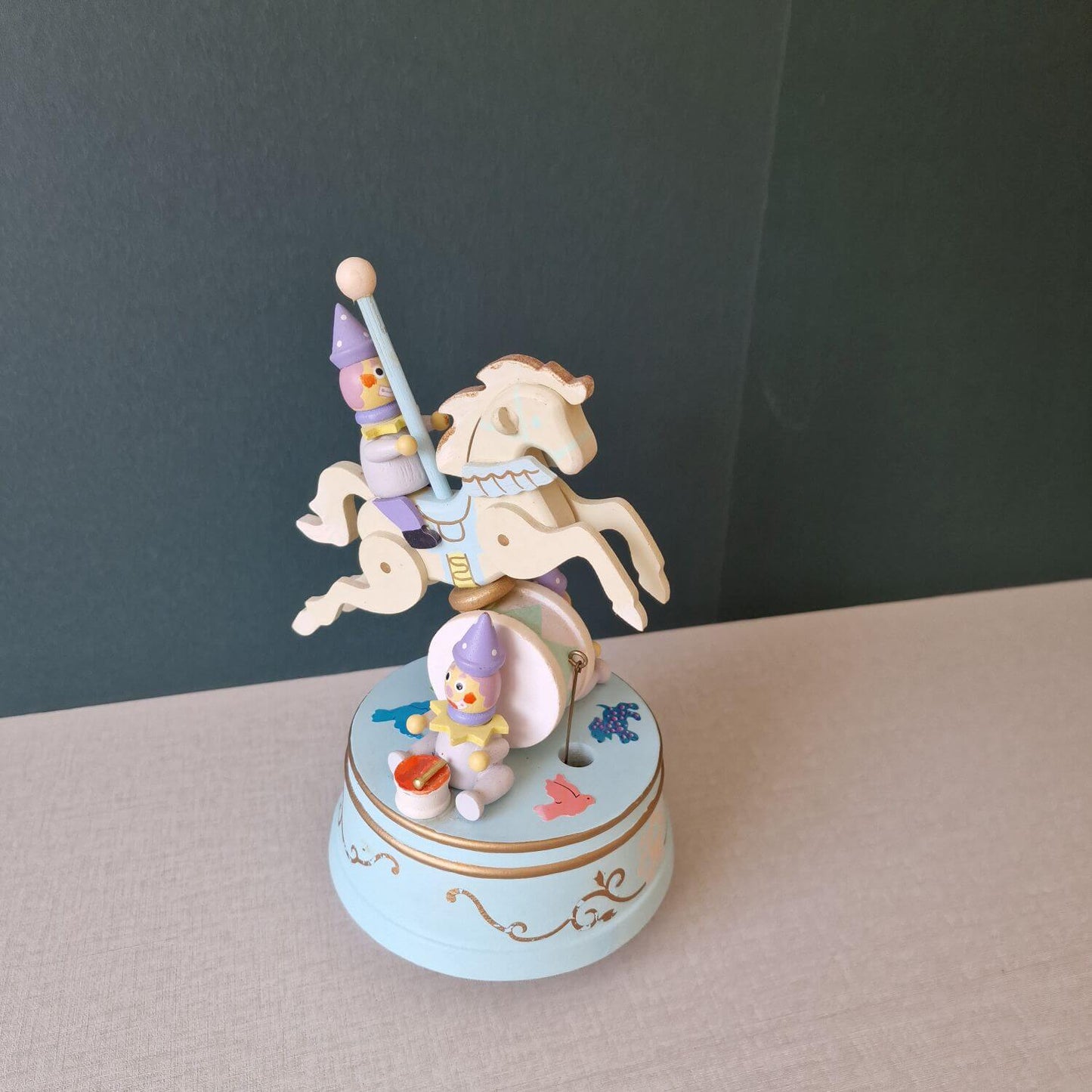 Spieluhr Gilde - Clowns auf Karussellpferd - Oh du lieber Augustin