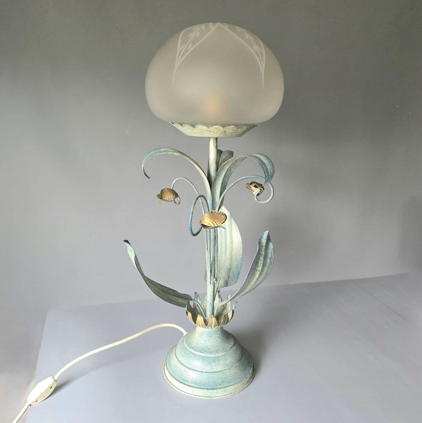 Große Florentiner Tischlampe mit Glasschirm