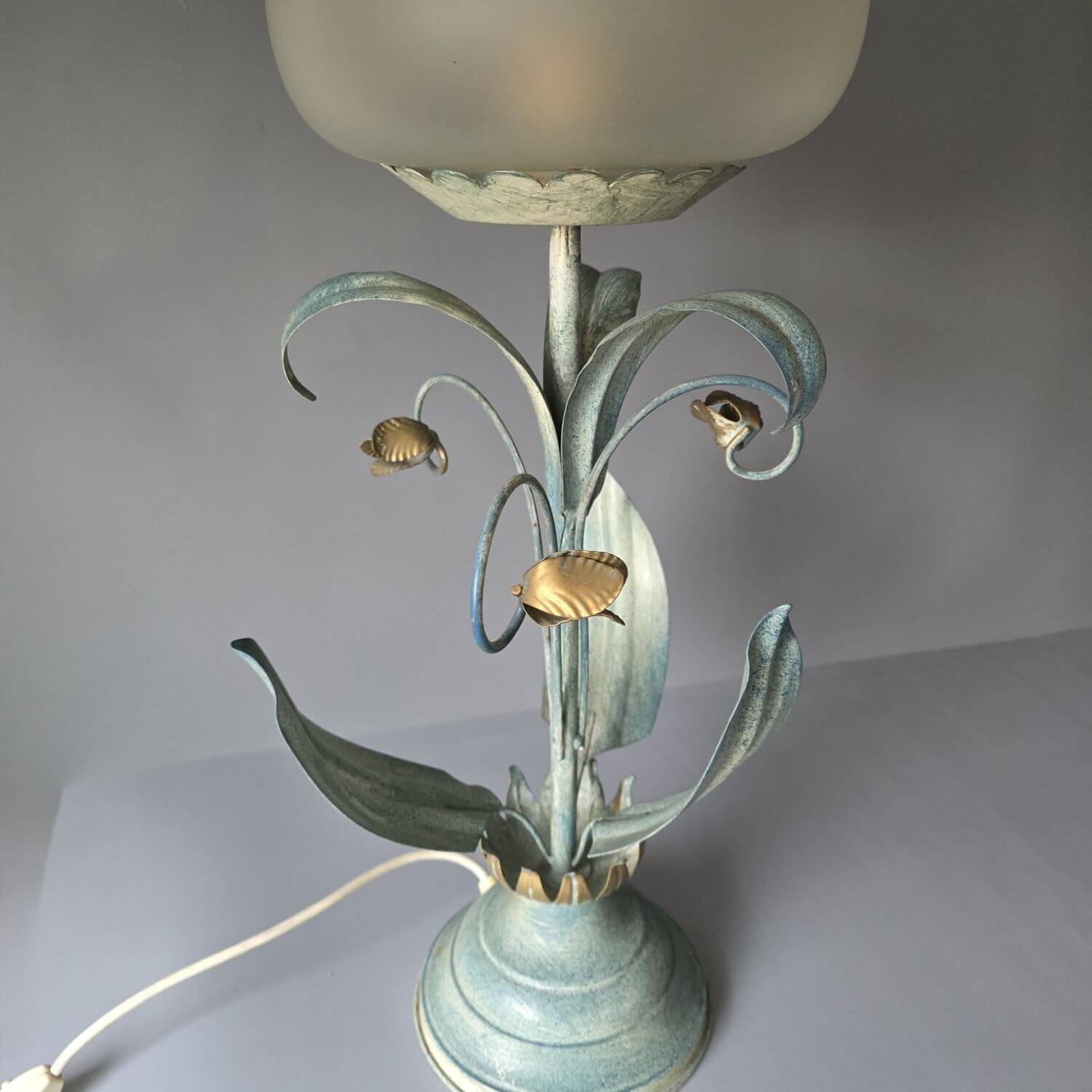 Große Florentiner Tischlampe mit Glasschirm