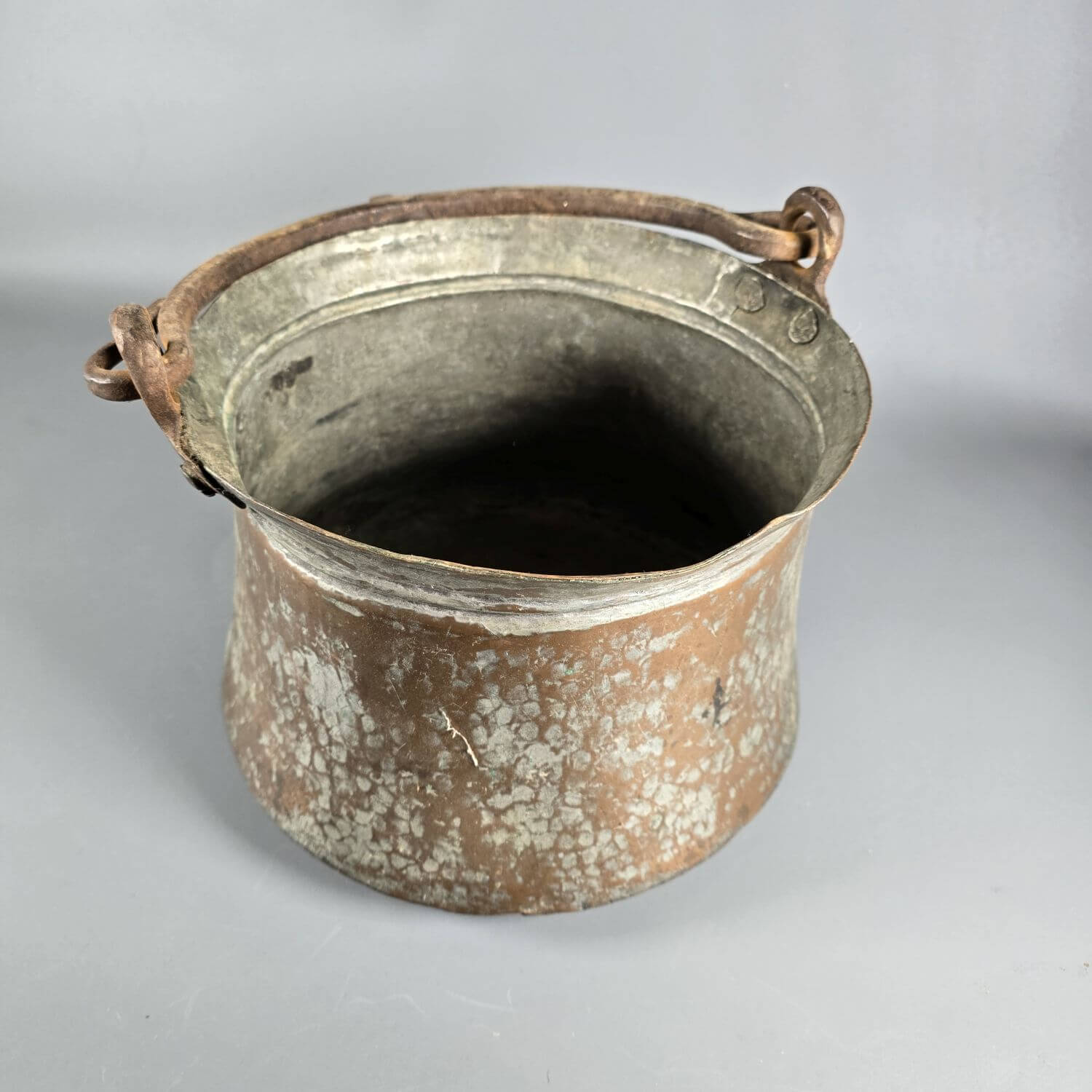 Orientalischer Vintage Kupfertopf mit Henkel - Handarbeit - Gartendeko
