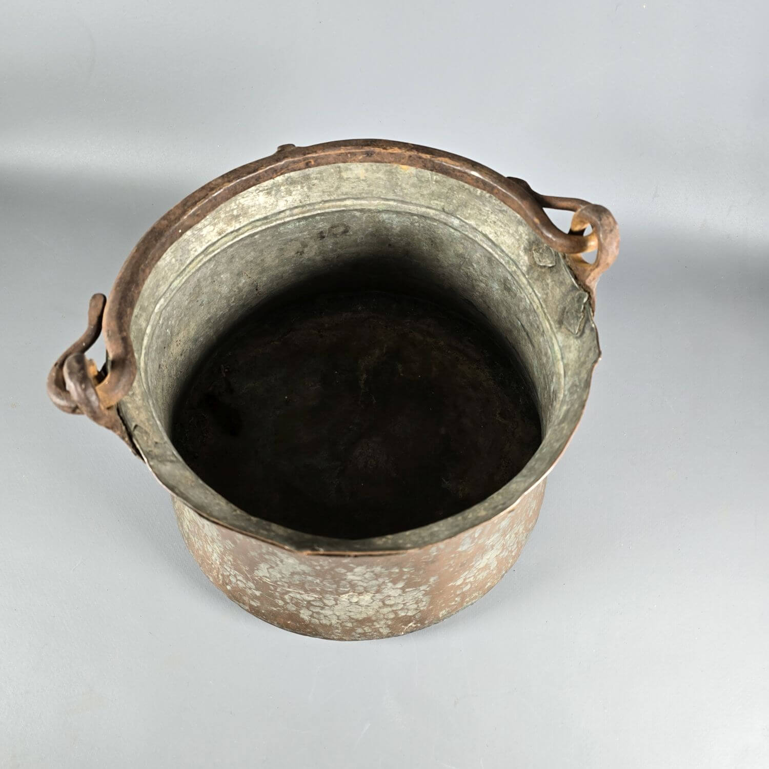 Orientalischer Vintage Kupfertopf mit Henkel - Handarbeit - Gartendeko