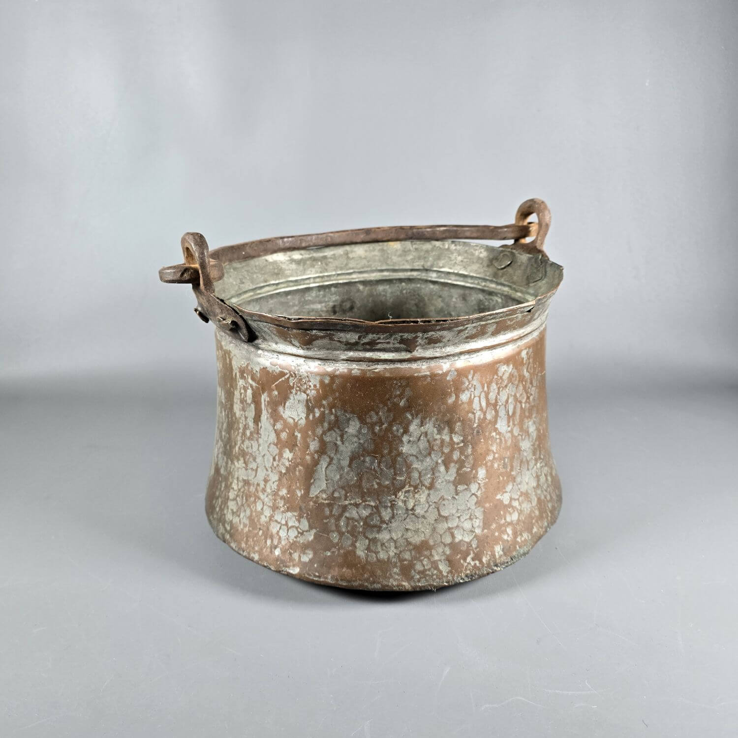 Orientalischer Vintage Kupfertopf mit Henkel - Handarbeit - Gartendeko