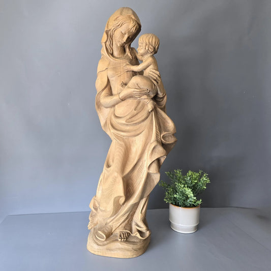 Geschnitzt Madonna - Heiligenfigur - Holzschnitzerei
