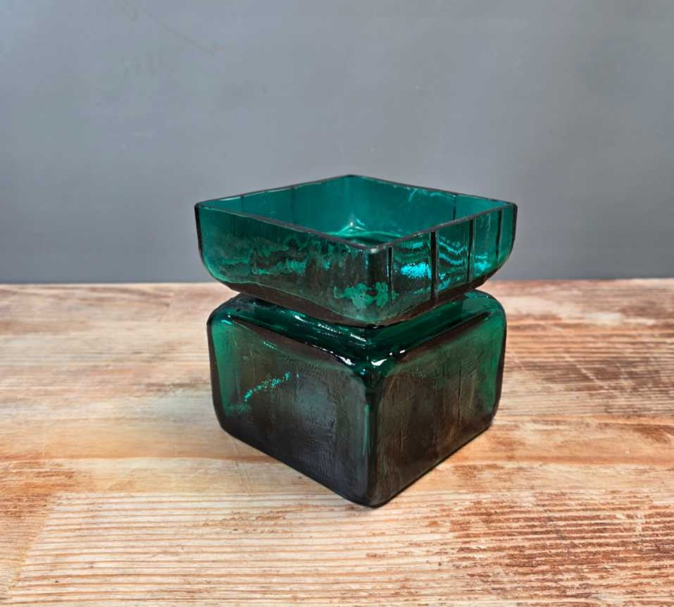 Grüne Pala Vase - Helena Tynell - Finnland