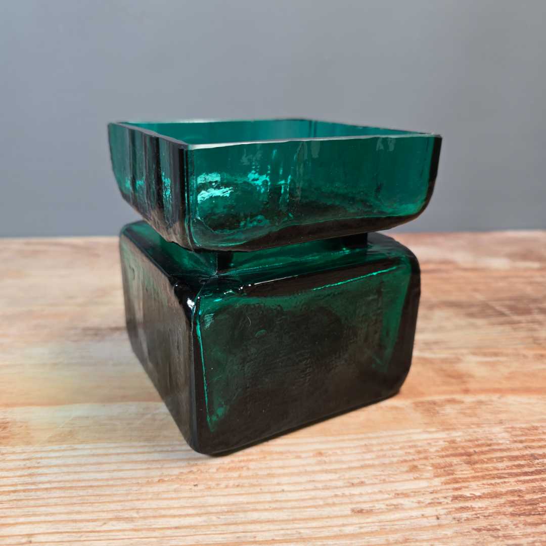 Grüne Pala Vase - Helena Tynell - Finnland