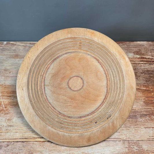 Saarinen Design Teller aus Holz