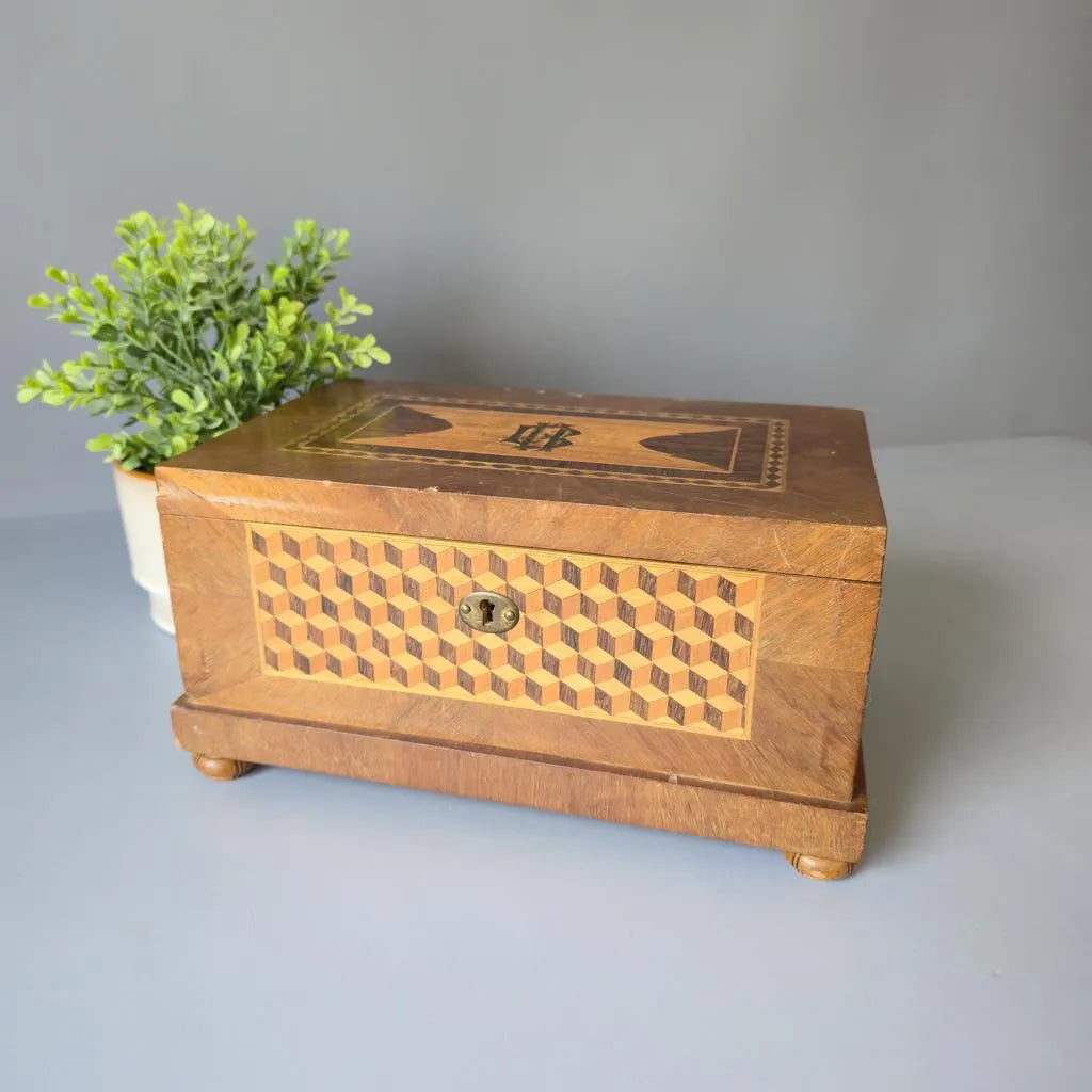 Antike Schatulle - Schmuckkasten - Holzdose mit Intarsien