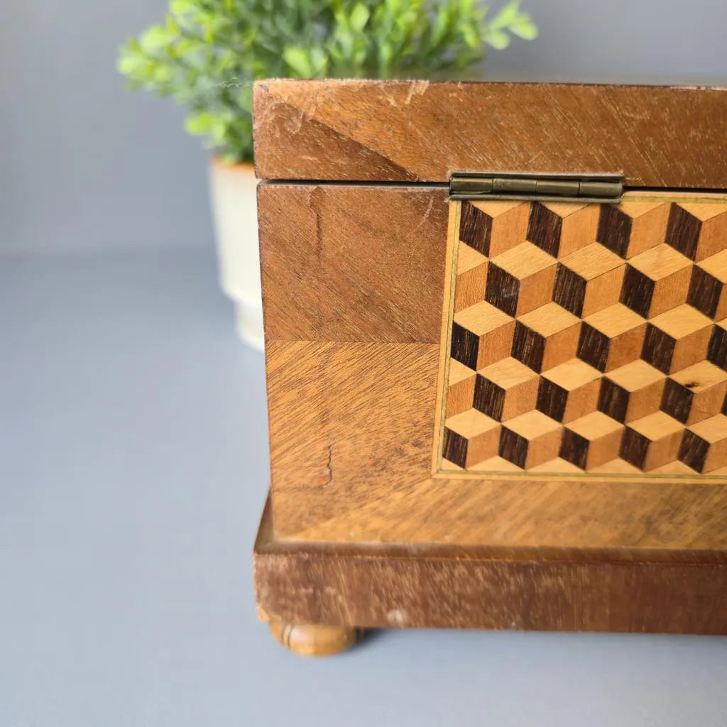 Antike Schatulle - Schmuckkasten - Holzdose mit Intarsien