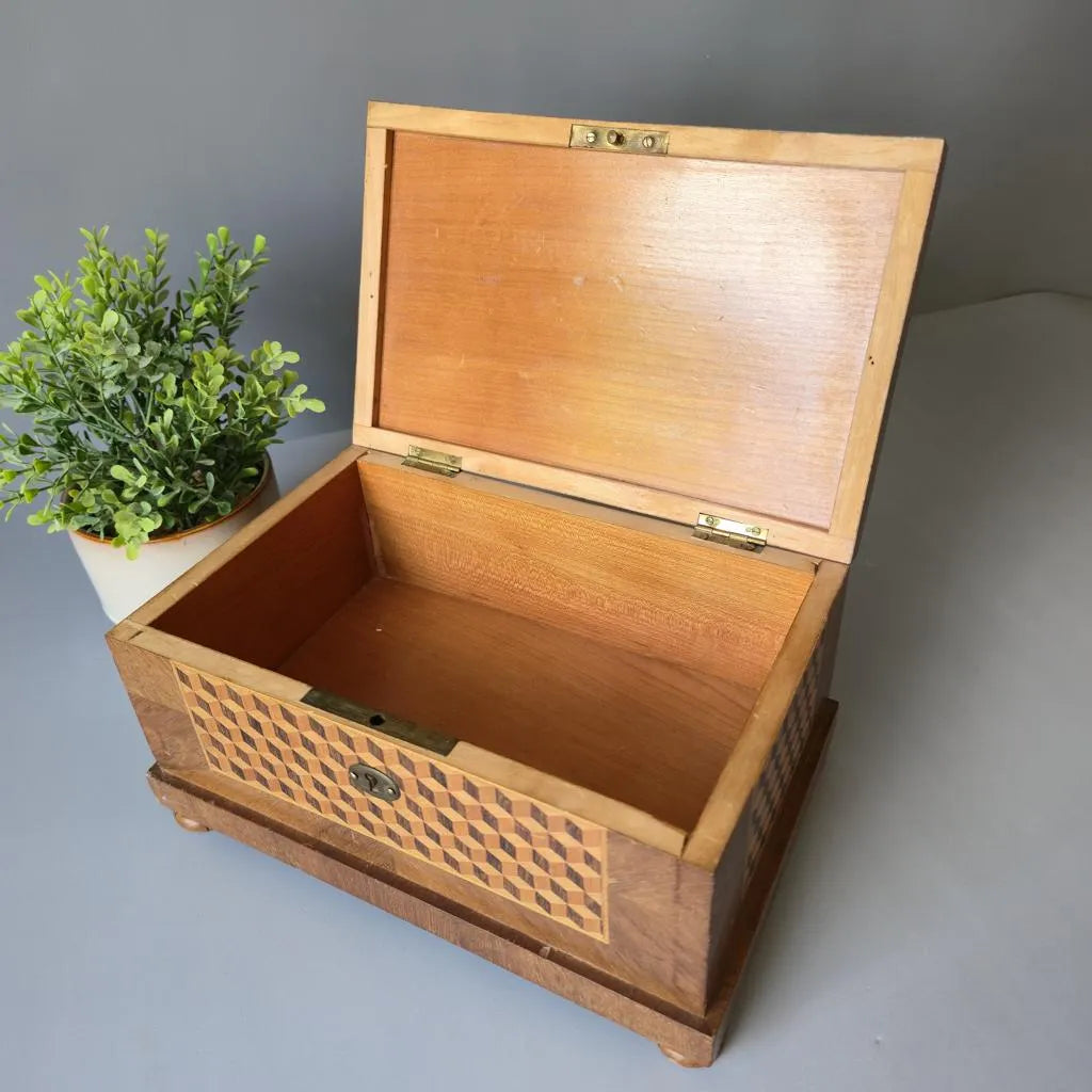 Antike Schatulle - Schmuckkasten - Holzdose mit Intarsien