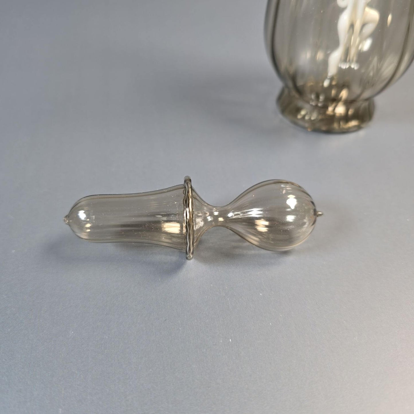 Lauscha Likörkaraffe Bimini Rauchglas, Art Deco