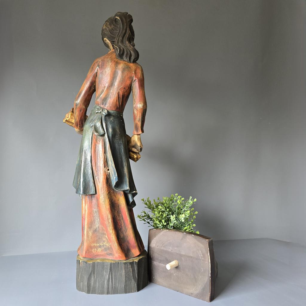 Holzschnitzerei Figur - Südtirol - Hlg. Nothburga mit Sockel - 85cm