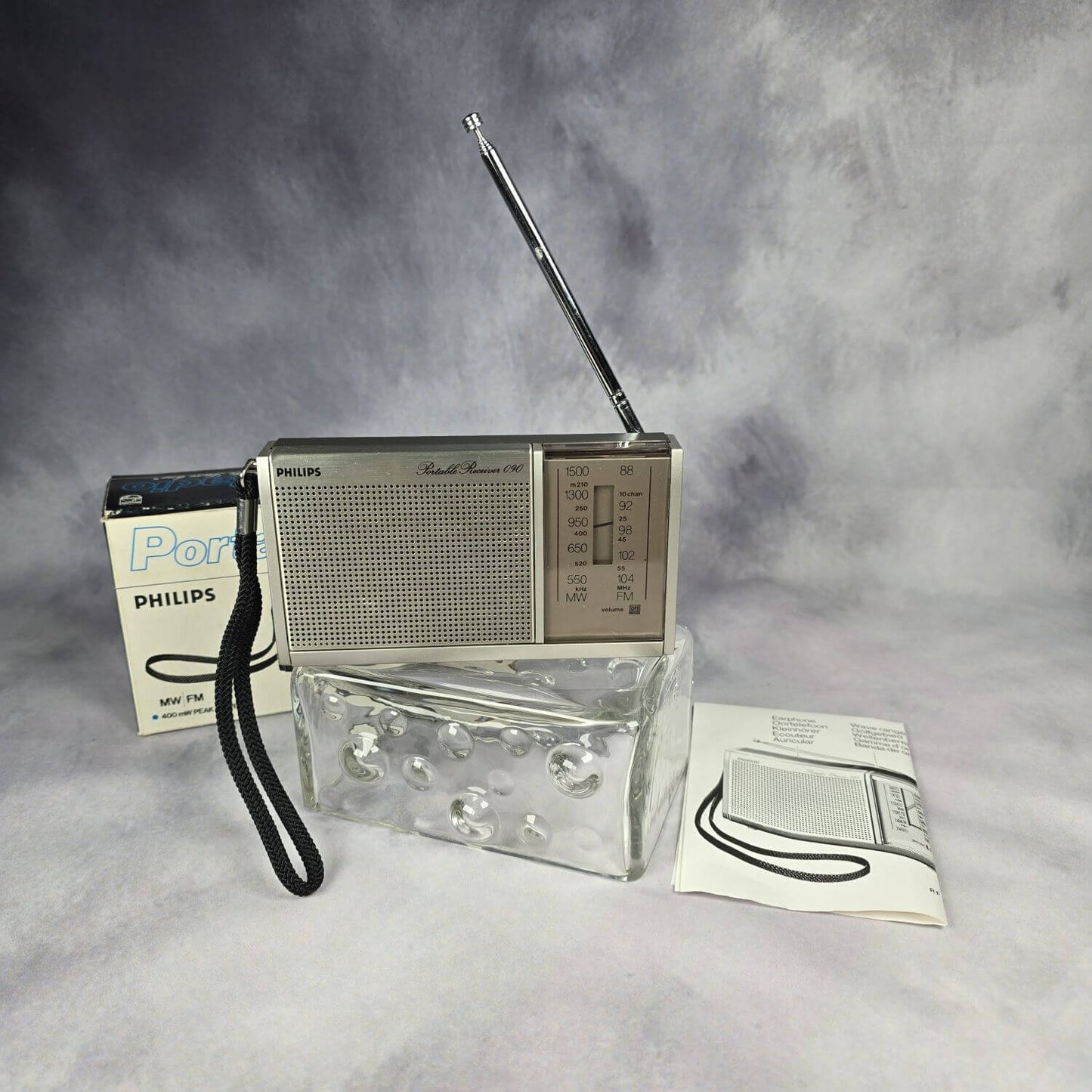 Philips Portable Radio De Luxe Line - 80er Jahre in ovp