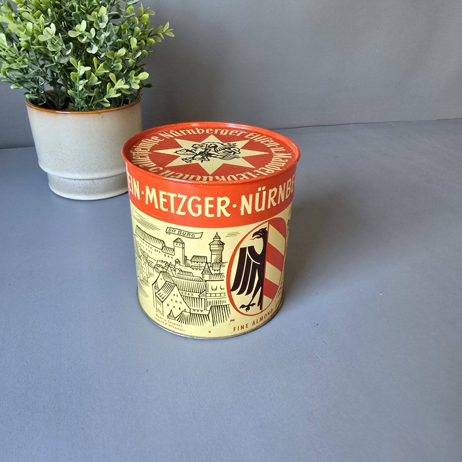 Haeberlein Metzger Lebkuchen Blechdose, 1960er