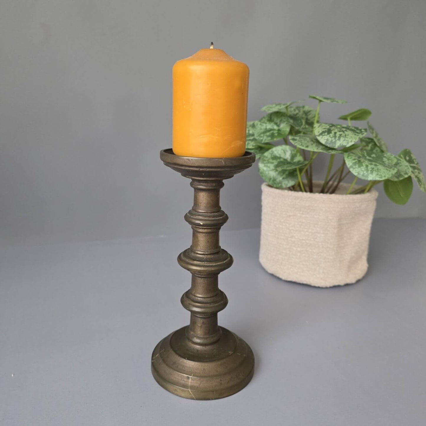Schwerer Vintage Bronze Kerzenständer