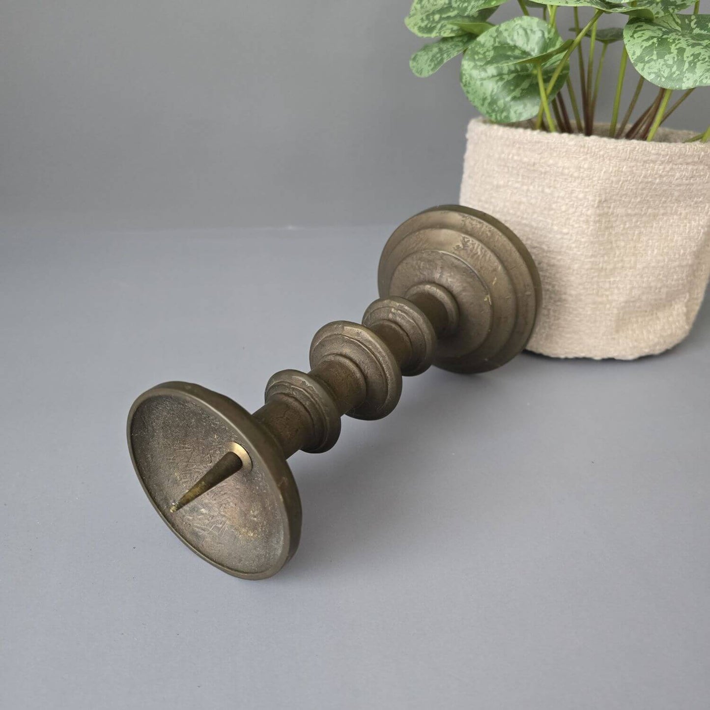 Schwerer Vintage Bronze Kerzenständer