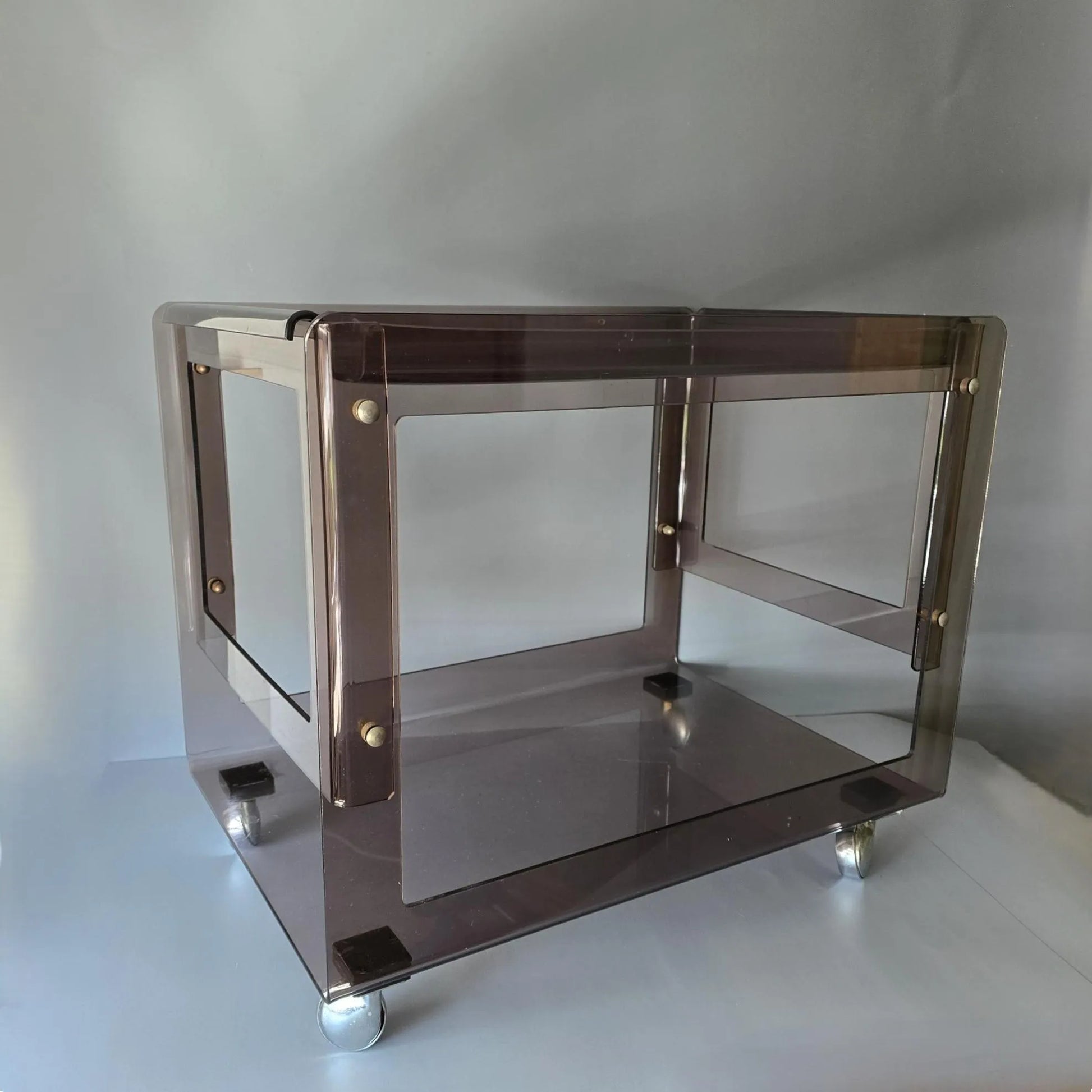 70er Jahre Servierwagen aus Acryl - mit abnehmbarem Tablett