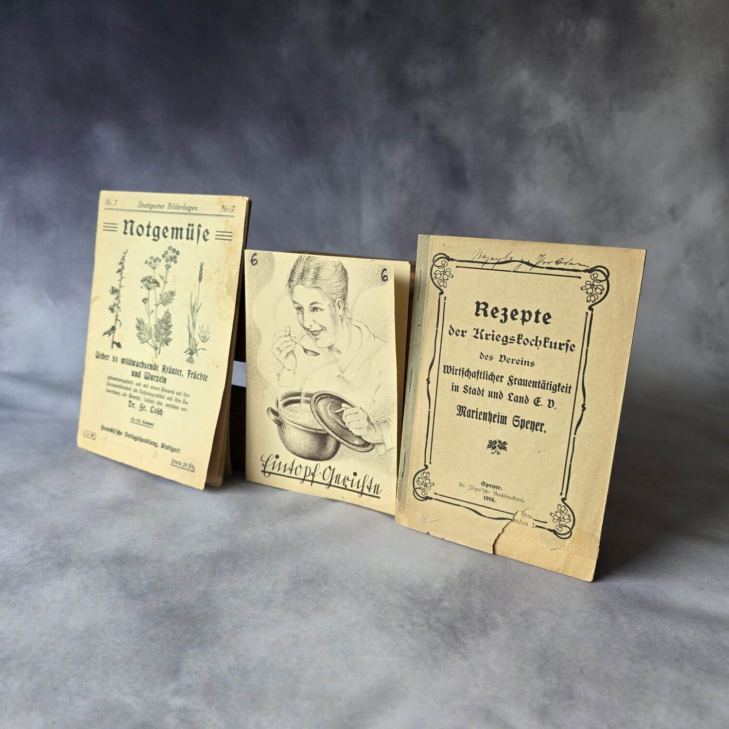 Drei Hefte mit Rezepten aus alter Zeit - 1916