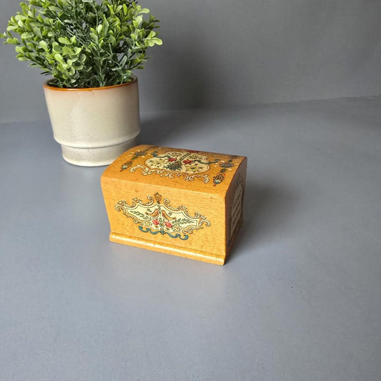 Spardose aus Holz, Allianz versichert dein Leben, 1970er