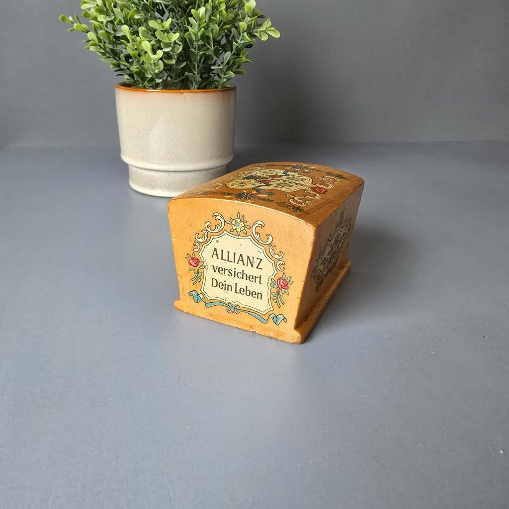 Spardose aus Holz, Allianz versichert dein Leben, 1970er