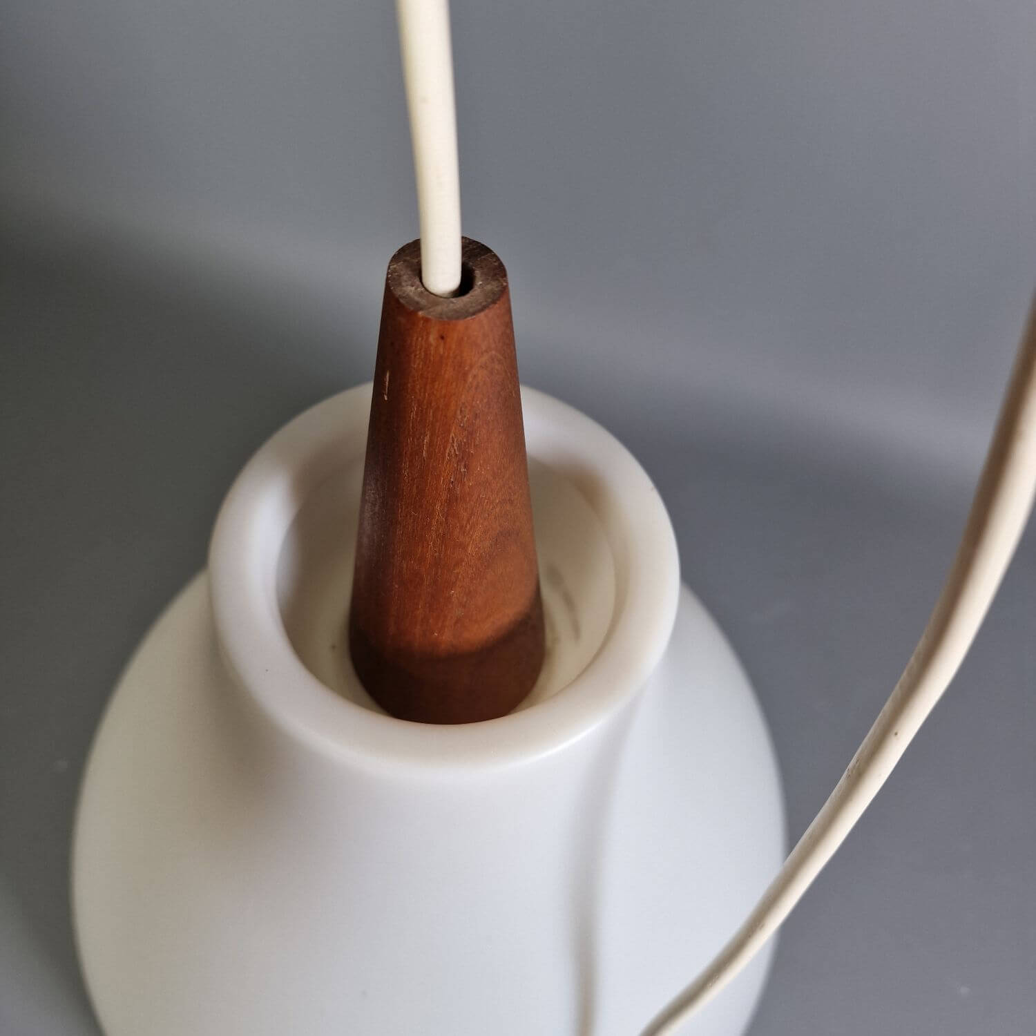 Mid Century Modern Hängelampe - Teak Danish