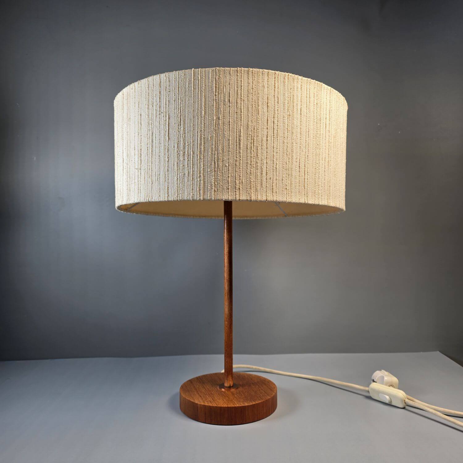 Temde Tischlampe aus Teak mit Textilschirm - Mid century Schreibtischlampe