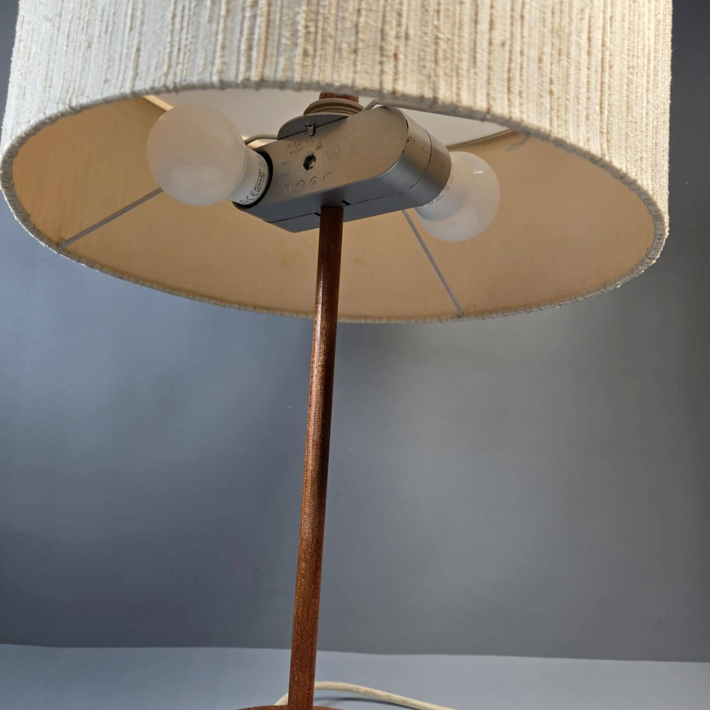 Temde Tischlampe aus Teak mit Textilschirm - Mid century Schreibtischlampe