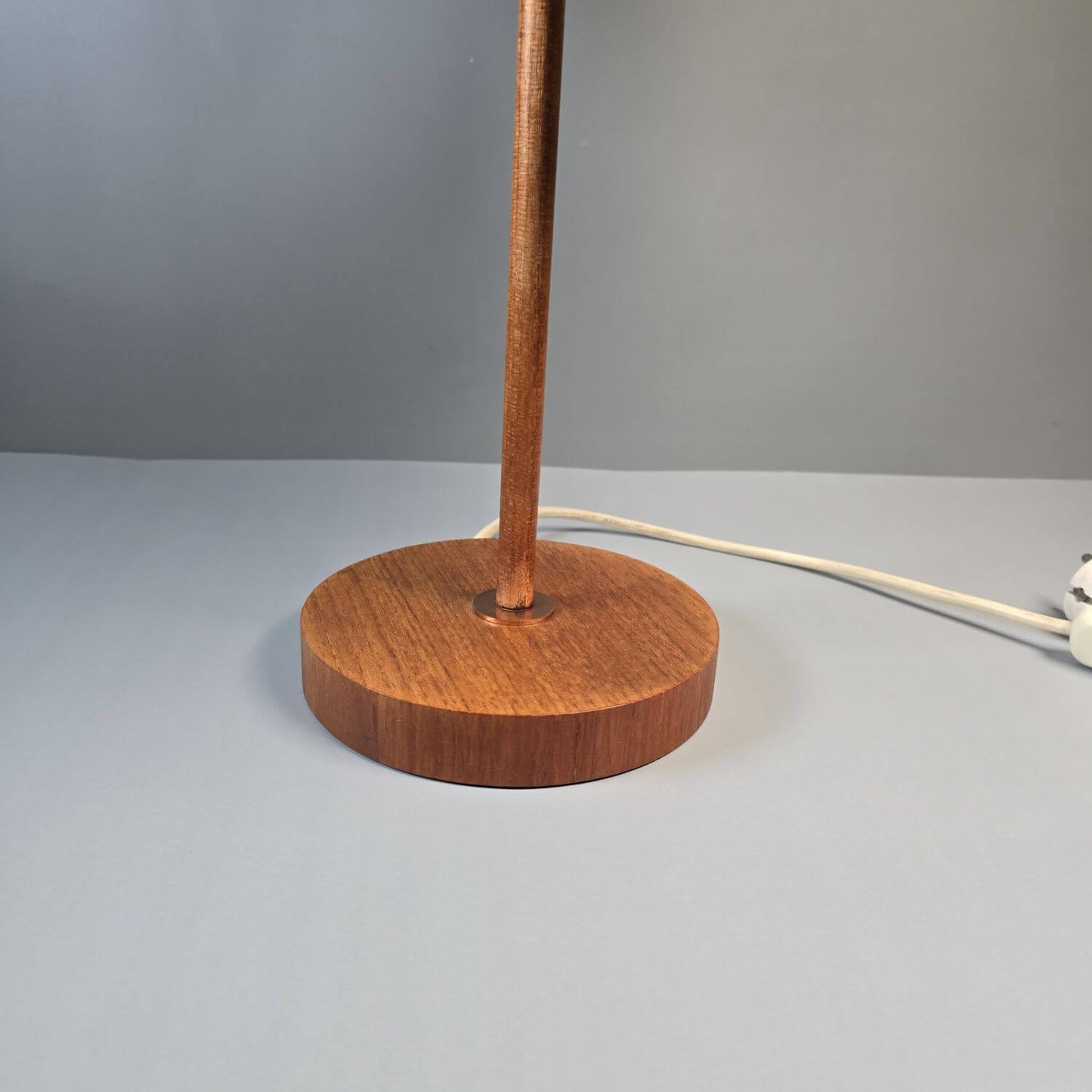 Temde Tischlampe aus Teak mit Textilschirm - Mid century Schreibtischlampe