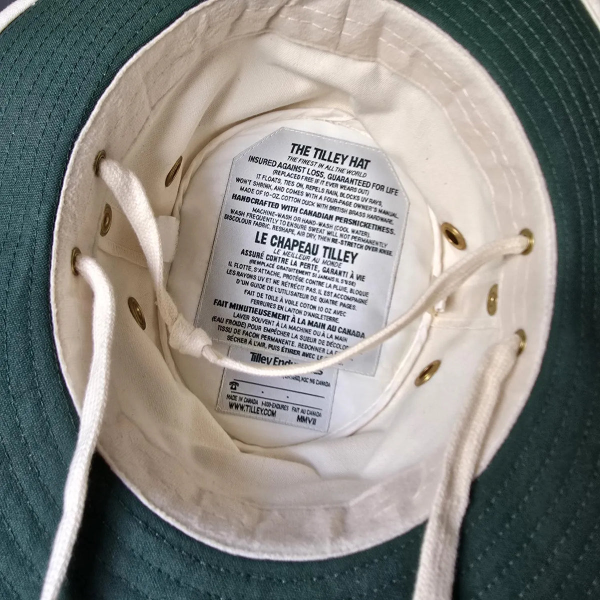 The Tilley Hat T3 - Canada - Handcrafted - Größe 57 - unbenutzt - natur mit grüner Krempe