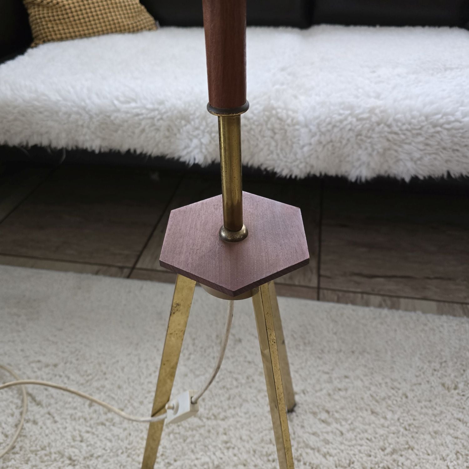 Mid Century Tripod Stehleuchte - 50er 60er Jahre - Teak - Messing - Floor Lamp