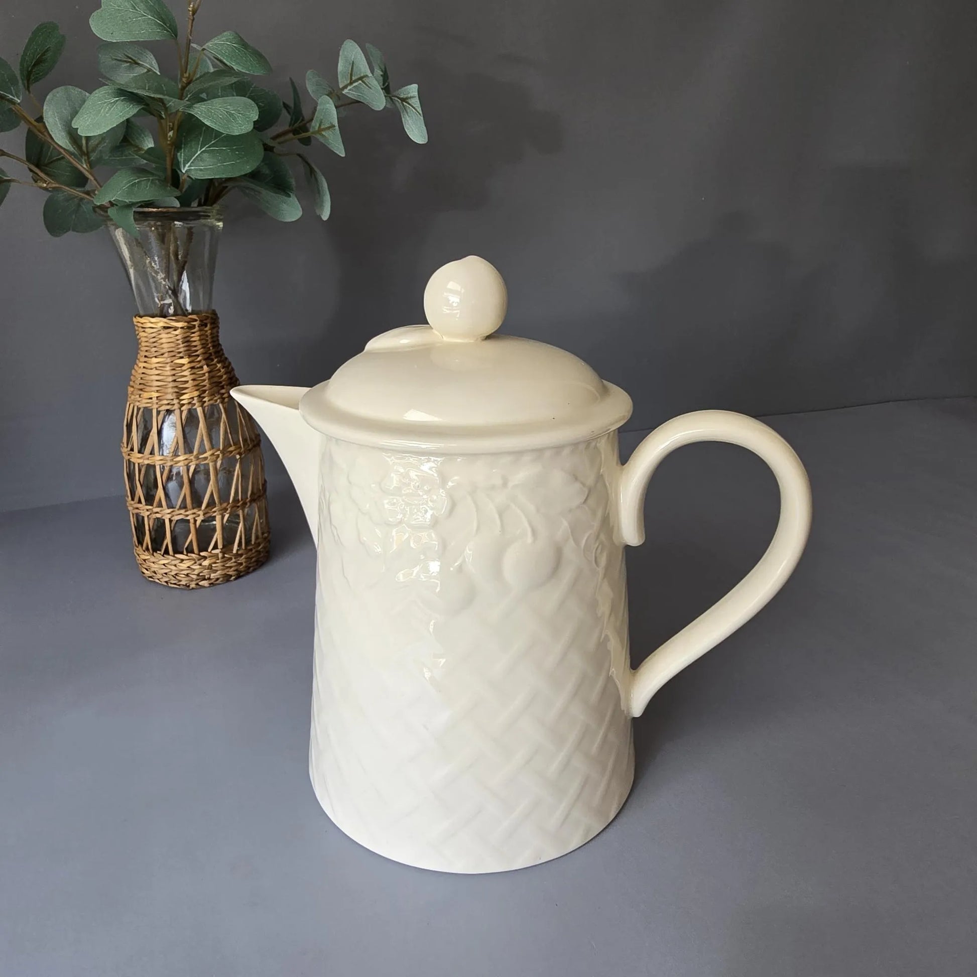 Villeroy & Boch - weiße Kanne mit Deckel - Piemont
